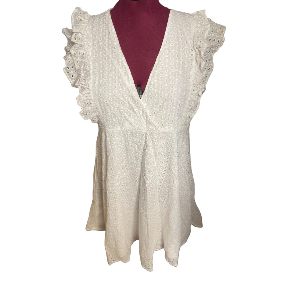 Shein White Eyelet V-Neck Mini Dress Size 2XL (runs small)